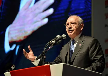 Seçim öncesi CHP'de bir istifa daha