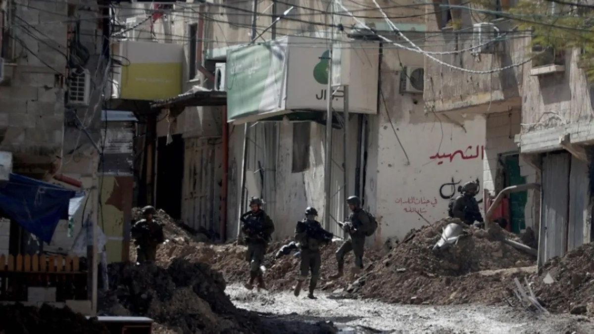 Siyonist rejimi Batı Şeria'yı hedef aldı: 1 evi havaya uçurdu