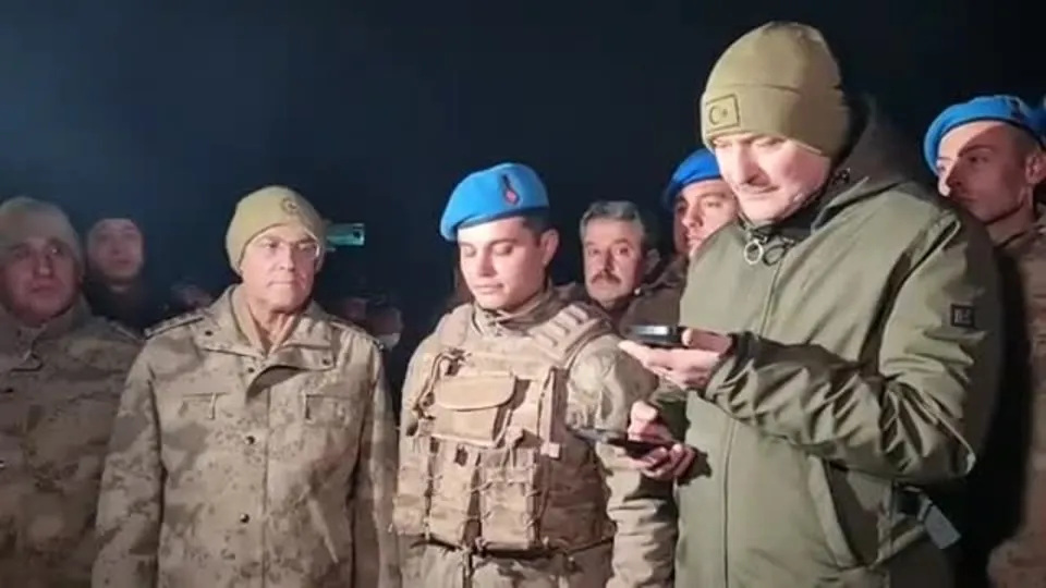 Son dakika: Başkan Erdoğan sıfır noktasındaki jandarmaların yeni yılını kutladı