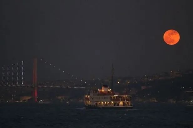 Kanlı ay tutulması ne zaman 2022, ay tutulması saat kaçta? Ay tutulması Türkiye’den nereden izlenecek? - 1