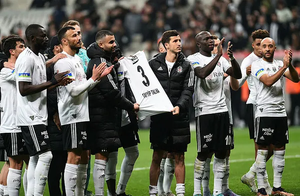 besiktas-giresunsporu-3-1-maglup-etti-1681079792790.jpg Zirve yarışında Kartal’a durmak yok! Beşiktaş Giresunspor’u 3-1 mağlup etti (MAÇ SONUCU ÖZET) - 4
