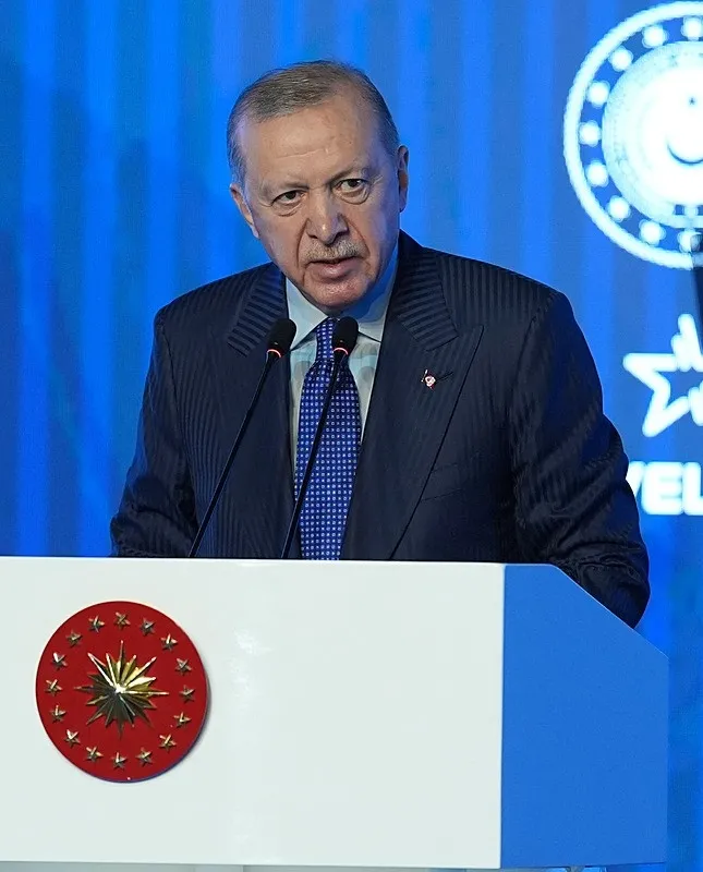 baskan-erdogan-tek-derdimiz-kuresel-baris-kimsenin-topraginda-gozumuz-yok-1771937472087.jpeg Başkan Erdoğan: Tek derdimiz küresel barış! Kimsenin toprağında gözümüz yok - 3