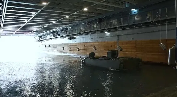 TCG Anadolu’nun Aksaz’daki ilk eğitim görüntüleri paylaşıldı