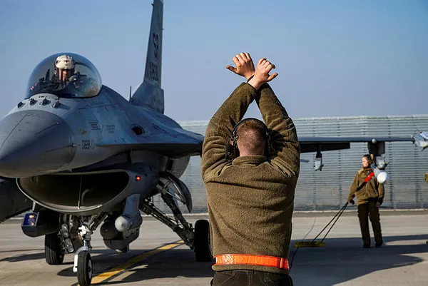 abd-ukraynaya-f-16-verecek-mi-abd-baskani-joe-biden-acikladi-1675118842766.jpg ABD Ukrayna'ya F-16 verecek mi? ABD Başkanı Joe Biden açıkladı - 3