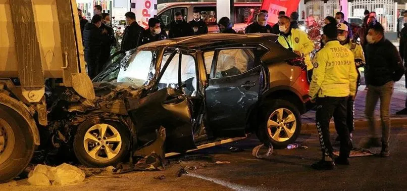 İzmir'de feci kaza! Polis memuru hayatını kaybetti...