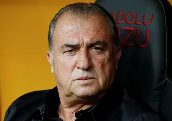 Galatasaray'da sol kanada transfer çıkarması!