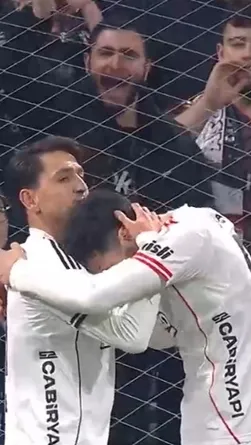 Dolmabahçe'de gol yağmuru