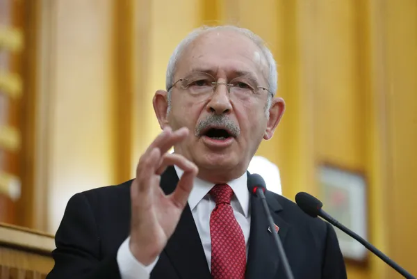 CHP’ye yakın gazeteci Özlem Gürses’ten itiraf gibi açıklamalar: Bürokratlar AK Parti’nin projelerini CHP’ye sızdırıyor