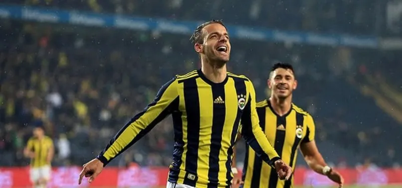 Alex'ten sonra ilk "hat trick" i yaptı