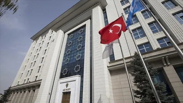 son-dakika-ak-partiden-80-maddelik-yasa-teklifi-ak-parti-grup-baskani-abdullah-guler-acikladi-1700828690429.jpg Son dakika | Çalışan emeklilere 5 bin TL | AK Partili Güler açıkladı: Detaylı çalışma var - 3