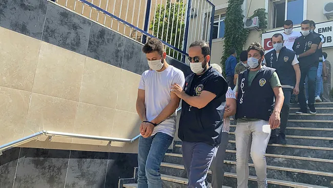 İstanbul’da araç kiralayanlara provizyon şoku! Milyonluk vurgun yapan çete çökertildi - 3