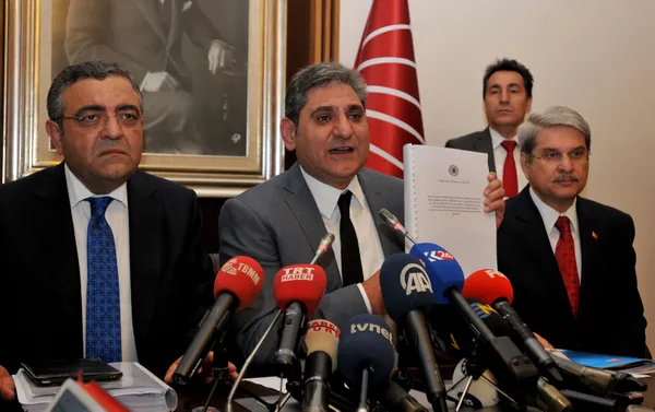 1620361631860.jpg CHP'li Aykut Erdoğdu WhatsApp yazışmalarını itiraf etti! - 2