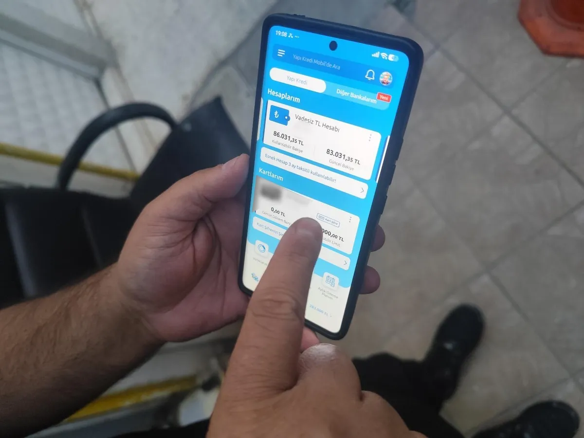Hesabına gelen 83 bin lira harekete geçirdi: "Bize ulaşsın, parasını teslim edelim" - 1
