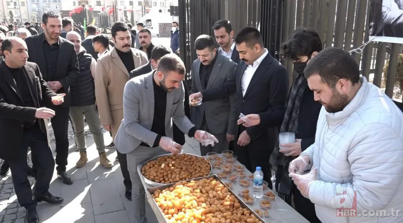 Şehit Fırat Çakıroğlu ölümünün 7. yılında mezarı başında anıldı 9