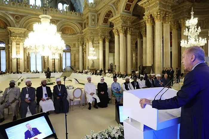 Başkan Erdoğan’dan Dünya İslam Bilginleri Zirvesi’nde dünyaya çağrı: Bütün ülkeleri bir an önce Filistin Devleti’ni tanımaya davet ediyoruz