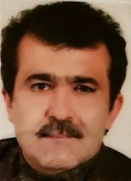 Tartıştığı babasını boğazını keserek öldürdü - 1