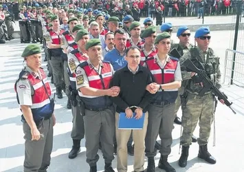 Darbecilerden sistematik inkâr