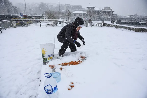 meteorolojiden-istanbulun-hemen-yani-basina-kar-uyarisi-bugun-hava-nasil-olacak-19-kasim-istanbul-izmir-ankara-hava-durumu-1637291968512.jpg Meteoroloji'den İstanbul'un hemen yanı başına kar uyarısı! Bugün hava nasıl olacak? 19 Kasım İstanbul, İzmir, Ankara hava durumu - 8