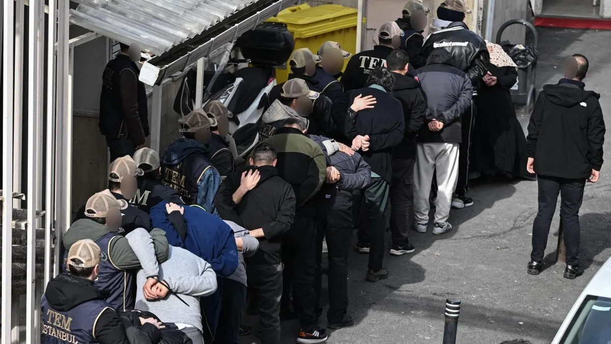 Beşiktaş'taki terör saldırısında 9 tutuklama! Sevk yazısı ortaya çıktı