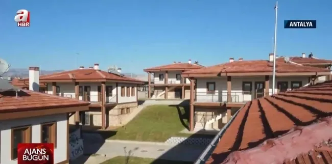 manavgat-yangin-sonrasi-yeniden-dogdu-devlet-sozunu-tuttu-1682067334394.jpg Manavgat yangın sonrası yeniden doğdu! Devlet sözünü tuttu - 3