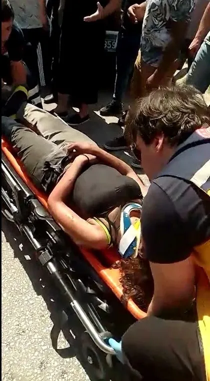 edirnede-insanlik-disi-olay-2-gocmen-otobus-motorunda-yakalandi-1658681980778.jpg Edirne’de insanlık dışı olay! 2 göçmen otobüs motorunda yakalandı - 2