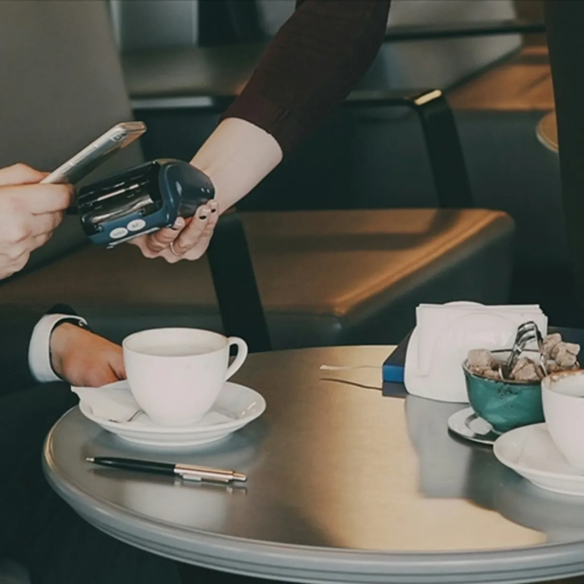 Karar Resmi Gazete'de! Restoranlarda servis, masa ve kuver ücreti alınmayacak