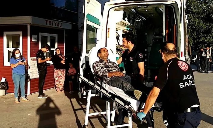 bursada-sunnet-dugununde-kabus-yemekten-100-davetli-zehirlendi-1658686362573.jpg Bursa'da sünnet düğününde kabus: Yemekten 100 davetli zehirlendi - 2