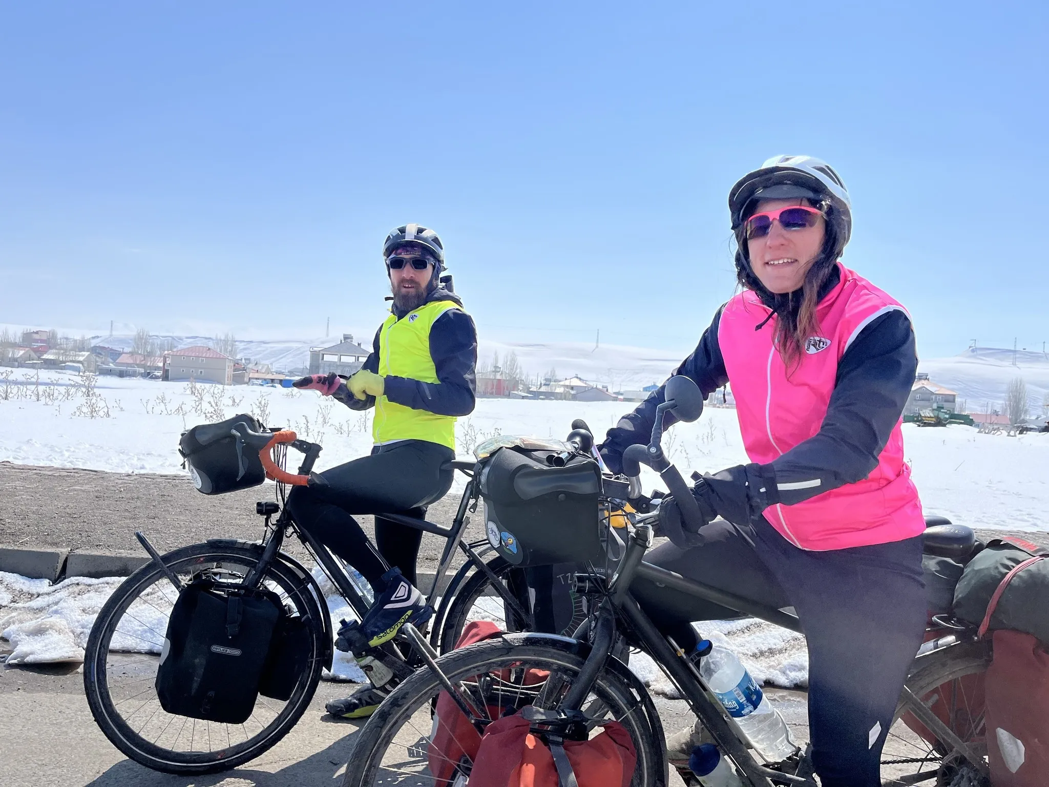 Dünyaya gezen Fransız çift Türkiye’yi yere göğe sığdıramadı