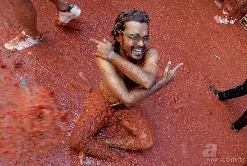 20 bin kişi 130 ton domates: La Tomatina! "Sanki yeniden doğuyoruz" 7