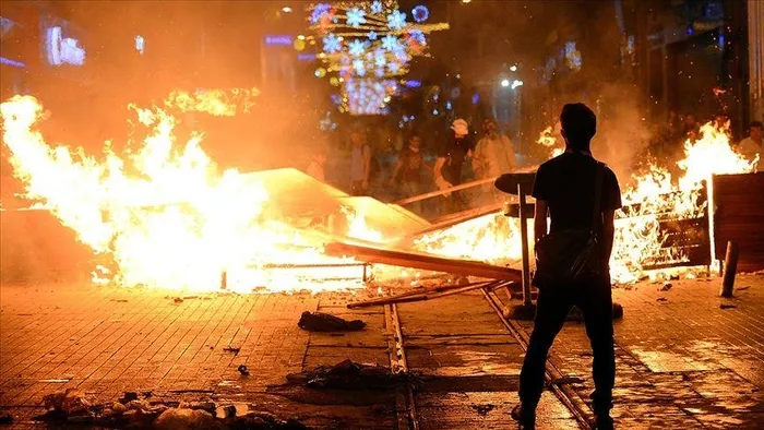 1717303235051.jpeg Küresel çetenin ilk kalkışması: Gazi Parkı | Mesele ağaç değildi | ‘Türkiye’nin Soros’u kim?’ - 11