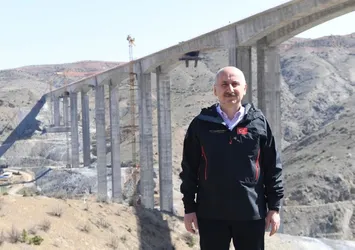 Akdeniz ve İç Anadolu'yu birbirine kesintisiz bağlayacak! Ulaştırma ve Altyapı Bakanı Adil Karaismailoğlu duyurdu: 20 dakika kısalacak