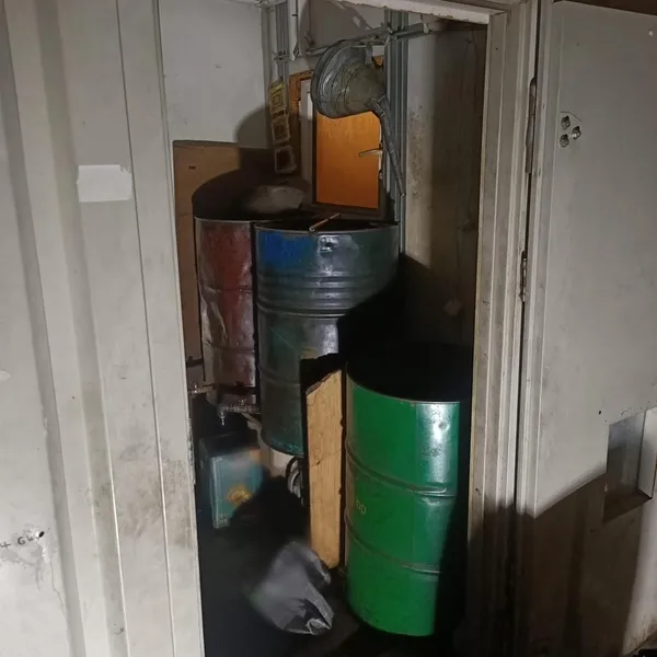 vanda-kacakcilik-operasyonu-el-bombasi-ve-gumruk-kacagi-malzeme-ele-gecirildi-1666590903980.jpg Van’da kaçakçılık operasyonu! El bombası ve gümrük kaçağı malzeme ele geçirildi - 3