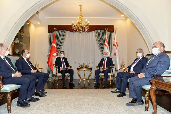 KKTC Cumhurbaşkanı Tatar Türkiye Çevre ve Şehircilik Bakanı Kurum’u kabul etti