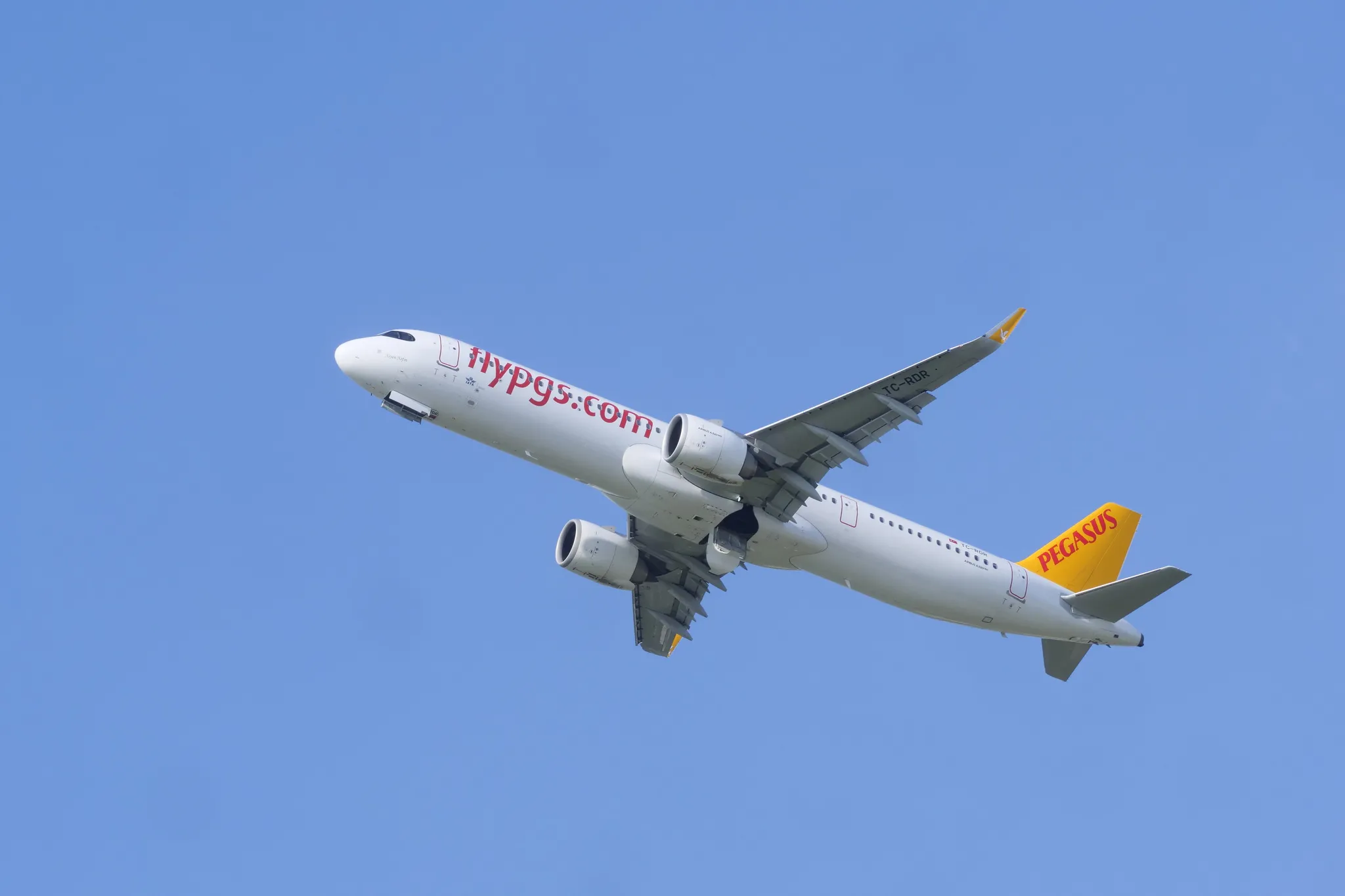 Pegasus'tan yurt dışı uçuşlarına kampanya: 9 Euro + vergilerden başlayan fiyatlarla satışta