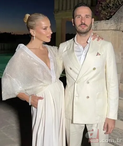 Burcu Esmersoy'un galerisi: 'Evimde boş duvar kalmadı' 3