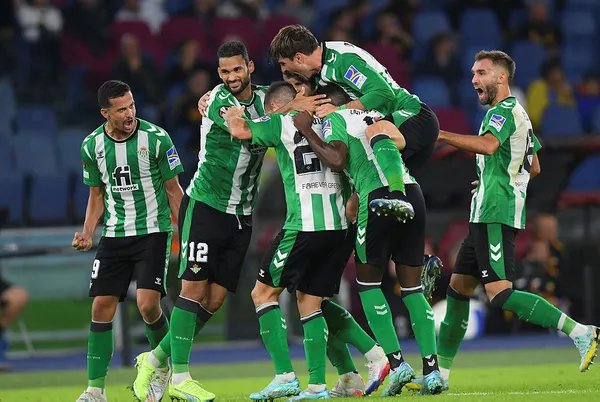 Orkun Kökçü golle buluştu Zeki Çelik erkenden çıkmak zorunda kaldı! UEFA Avrupa Ligi’nde üçüncü hafta maçları tamamlandı