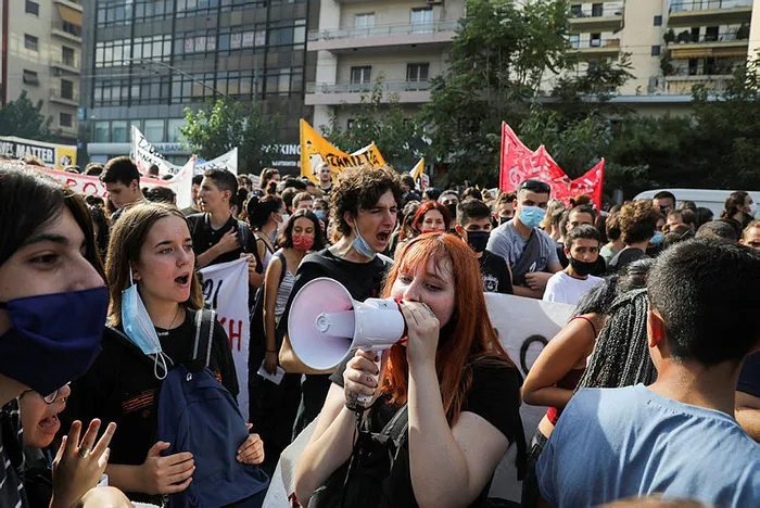 Son dakika: Yunan mahkemesinden 'Altın Şafak Partisi'yle ilgili flaş karar - 2