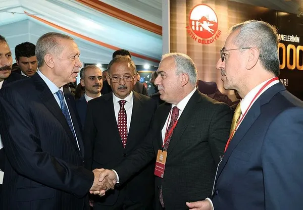 ankarada-tam-bana-gore-genclik-festivali-baskan-erdogan-cok-sayida-eseri-hizmete-aliyoruz-1664973385231.jpeg Ankara'da Tam Bana Göre Gençlik Festivali! Başkan Erdoğan: Çok sayıda eseri hizmete alıyoruz - 1