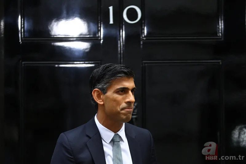 İngiltere’nin yeni Başbakanı Rishi Sunak’ın bu özelliklerini duyunca çok şaşıracaksınız! Tam bir bağımlı çıktı! Dişlerini kaybetme sebebi… 12