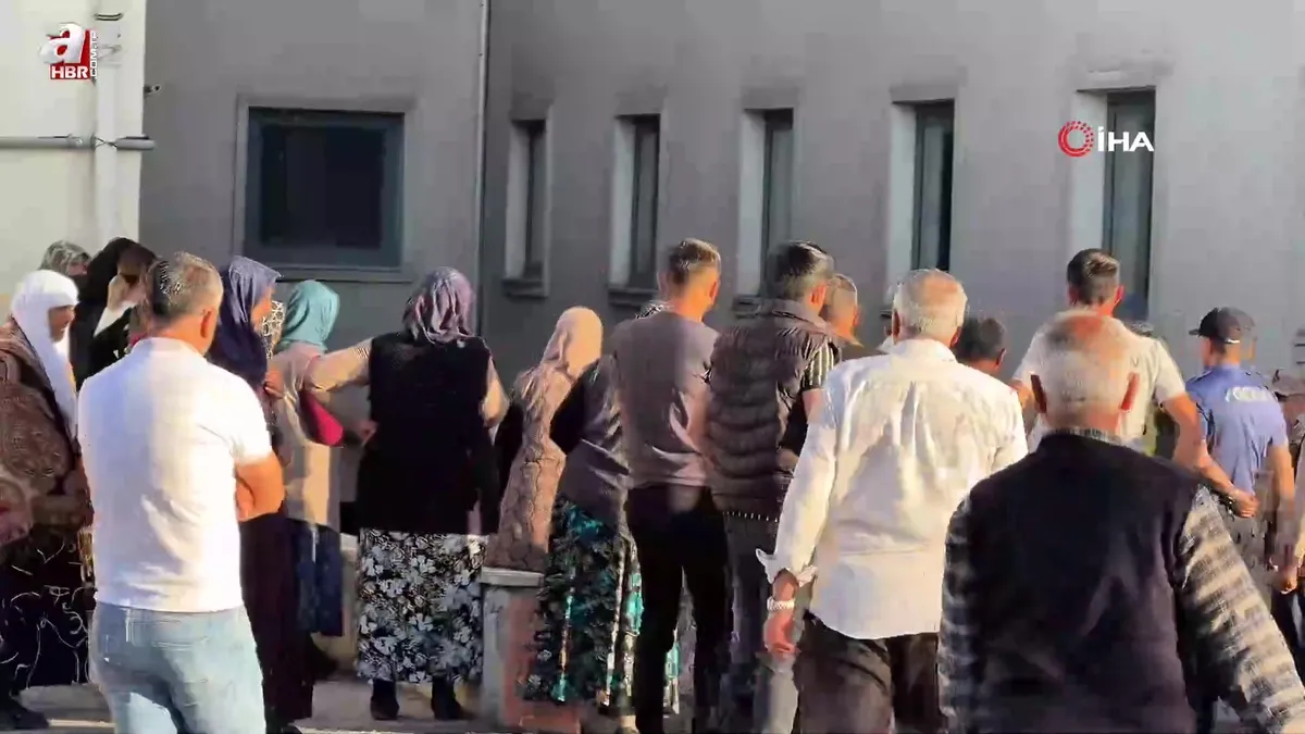 Kavgayı ayırmaya çalışırken canından oldu