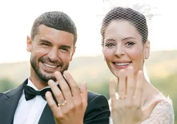 Berk Oktay ve Yıldız Çağrı Atiksoy kafaları karıştırdı! Boşanma iddiası...