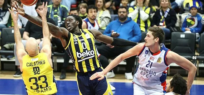 Basketbolda Türkiye Kupası Fenerbahçe’nin! Anadolu Efes’e 13 sayılık fark...