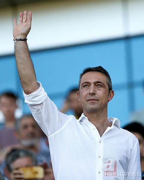 Cocu Barcelona’nın Brezilyalı yıldızı için onay verdi 1