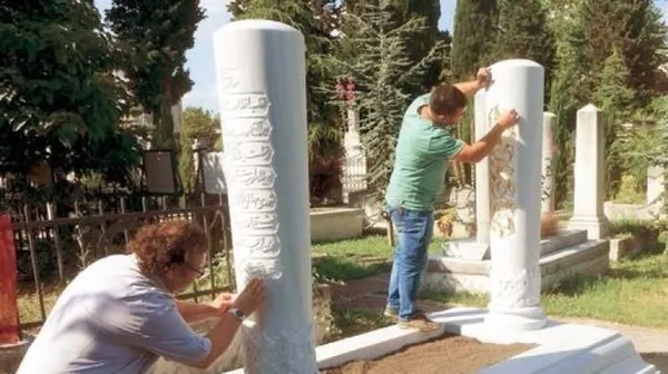 Cumhurbaşkanı Erdoğan talimat verdi usta tarihçiye ulema kabri yapıldı - 1