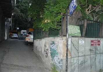 Pargalı İbrahim Paşa'nın mezarı Karaköy'de çıktı