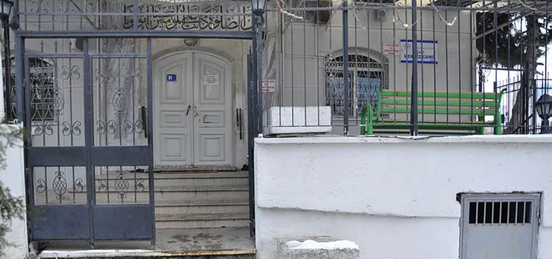 Ankara'da bir cami avlusunda bebek bulundu