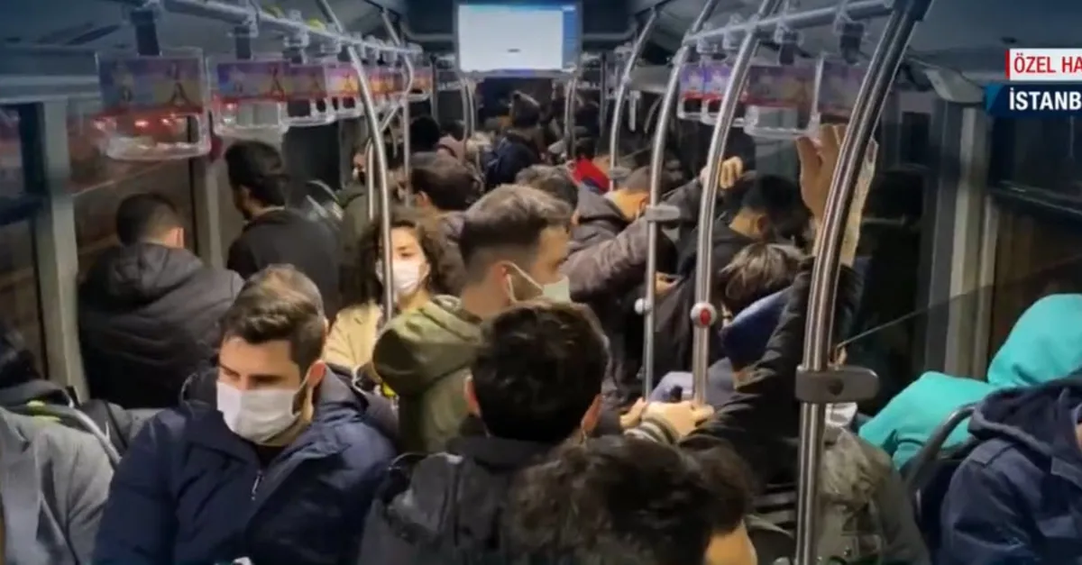 İstanbulluların bitmeyen çilesi: Metrobüs! Yine tıklım tıklım! A Haber görüntüledi