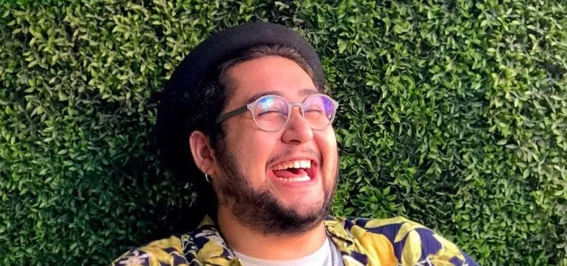 Boğaziçi Üniversitesi'ndeki LGBT'lilerin skandalları bitmiyor! Kadınlar tuvaletine girdi!