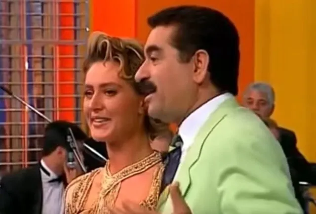 kurtlar-vadisi-hayranlari-yasta-cerrahpasalilarin-ablasi-sivga-gerezden-aci-haber-1770720244678.jpg Kaynak: Sosyal medya