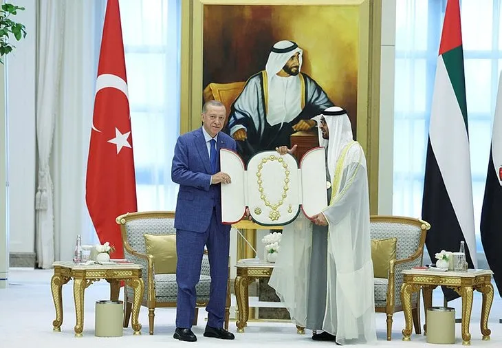 BAE’de Başkan Erdoğan’a devlet nişanı! BM konferansı için hazırlanan özel bileklikle poz verdiler